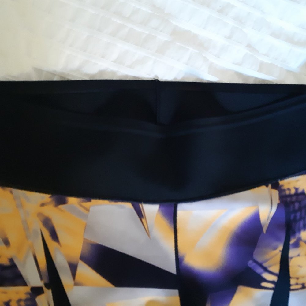 ADIDAS high performance athletic legging - Picture 5 of 8